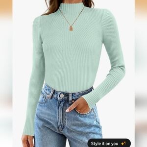 Zesica Mint Green Ribbed Turtleneck, EUC